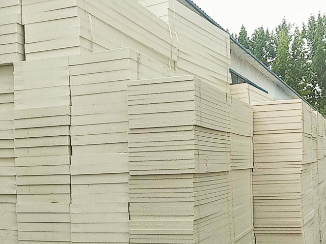 如何区分挤塑板和聚苯板？